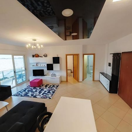 Asta Apartments Free Private Parking Vlore Bagian luar foto