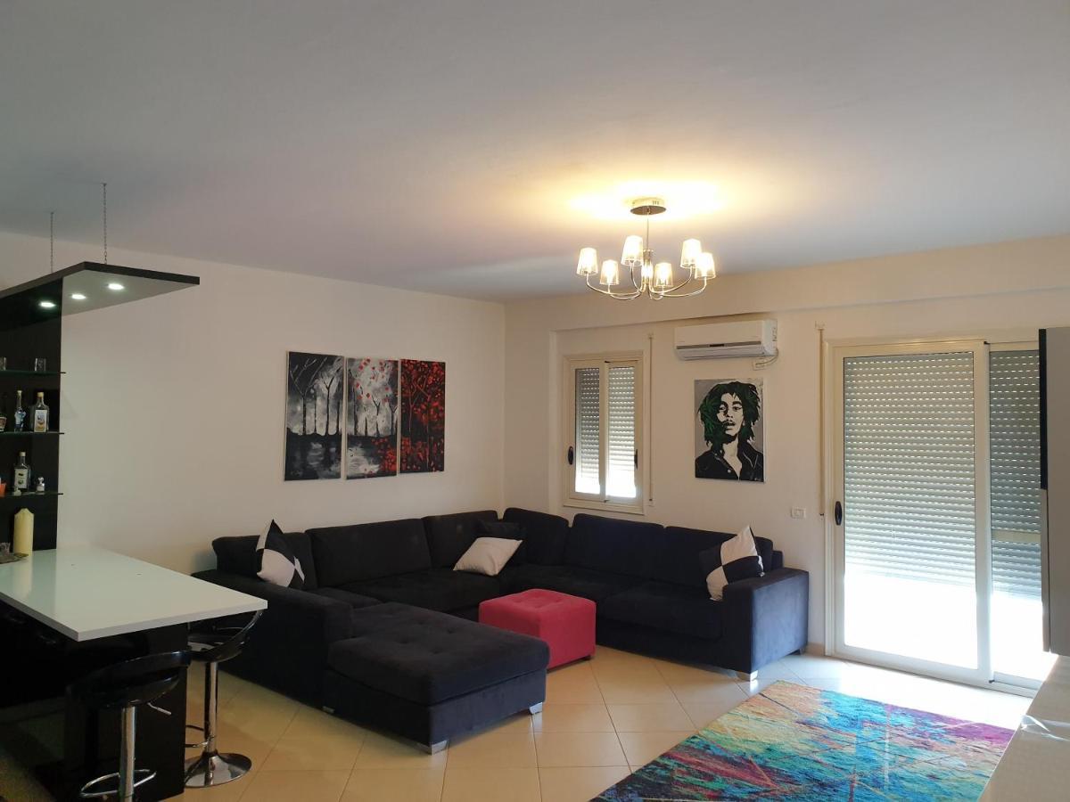 Asta Apartments Free Private Parking Vlore Bagian luar foto