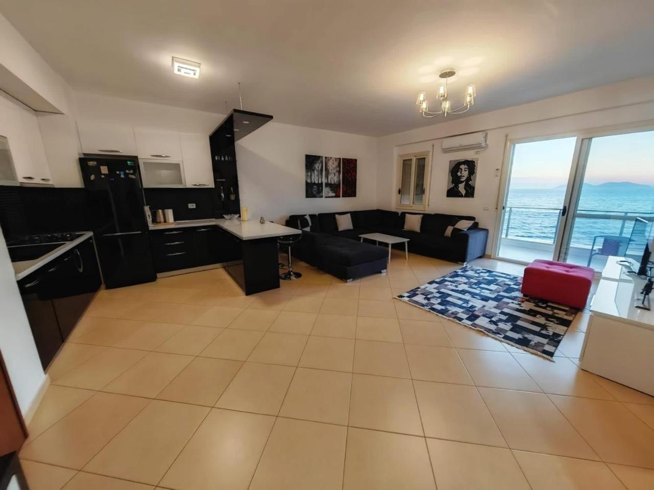 Asta Apartments Free Private Parking Vlore Bagian luar foto